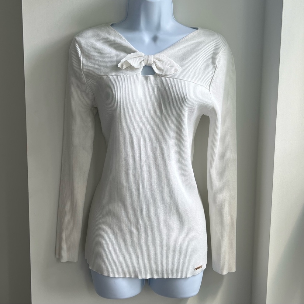 Ivanka Trump long sleeve top